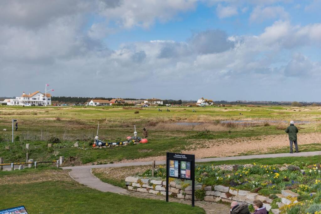 Links Bay - 100 Yards From Beach And Golf Course دييْل المظهر الخارجي الصورة